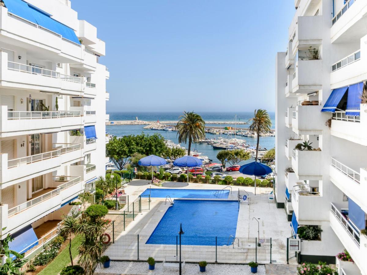 Estepona Marina With Sea Views, Pool And Parking Екстер'єр фото
