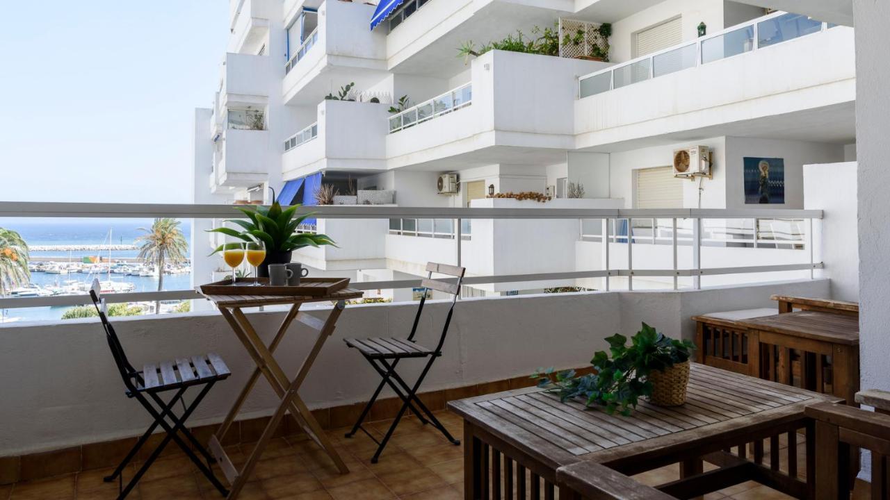 Estepona Marina With Sea Views, Pool And Parking Екстер'єр фото